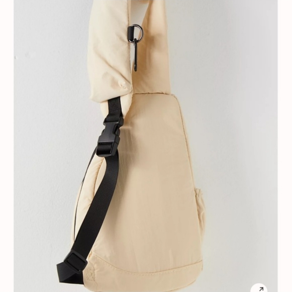 Free People Movement Renegade Sling Bag Cream - Picture 2 of 6